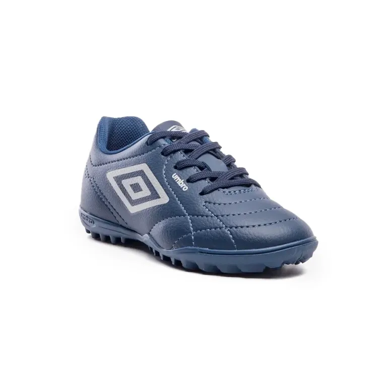 Chuteira society infantil Umbro azul marinho e cinza vista frontal